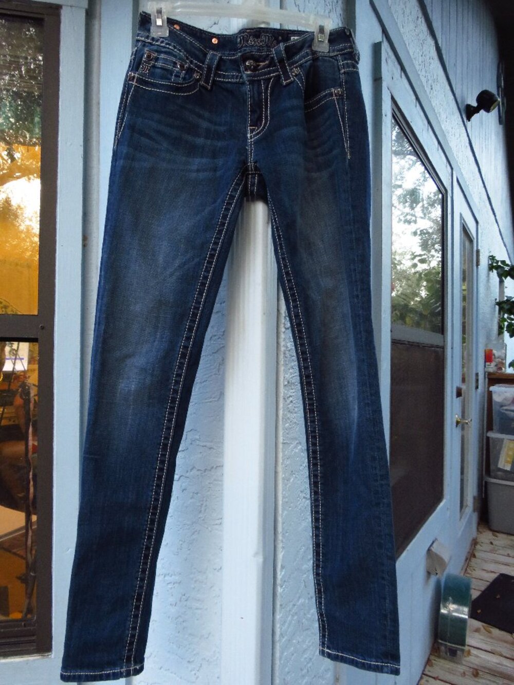 Miss Me Womans Jeans 27 Low Rise Rhinestones Fancy Embroidery
